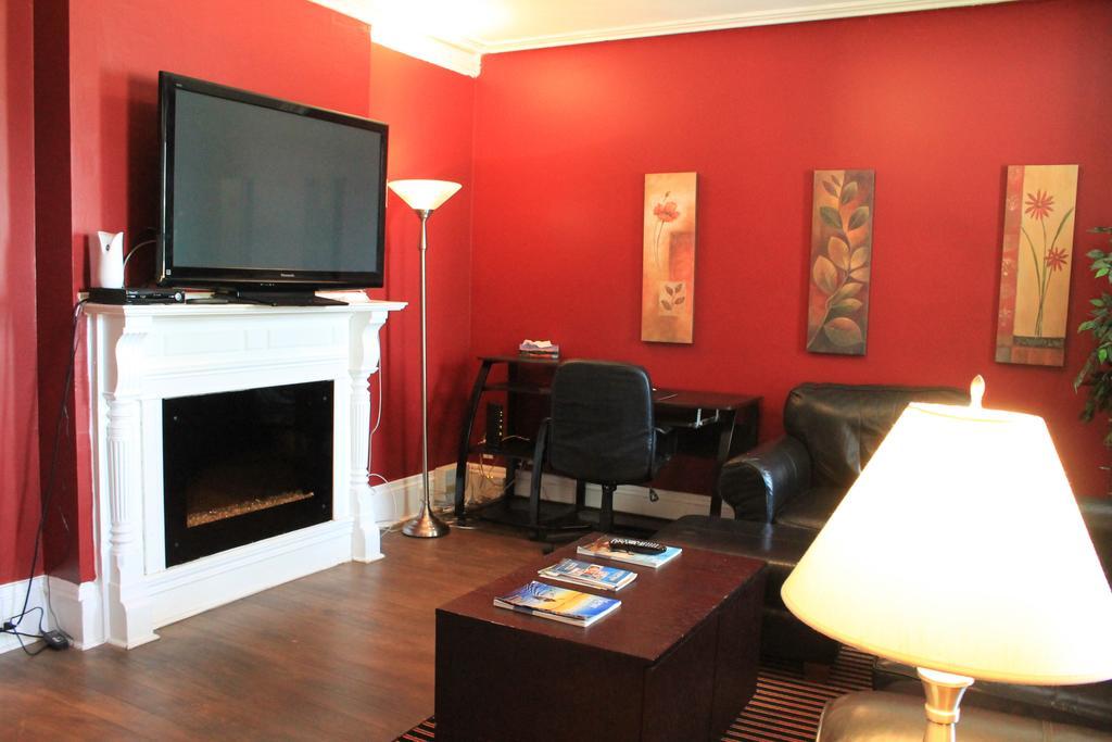 Work Play Suites Union Фредериктън Екстериор снимка