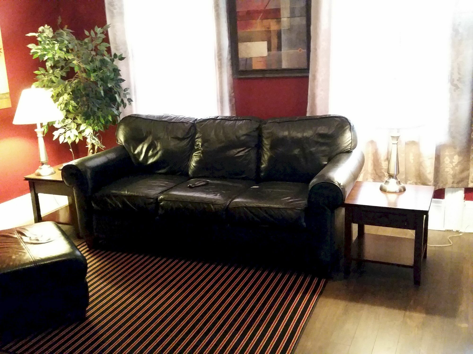 Work Play Suites Union Фредериктън Екстериор снимка